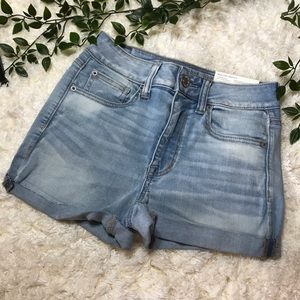 American Eagle Hi-Rise Shortie